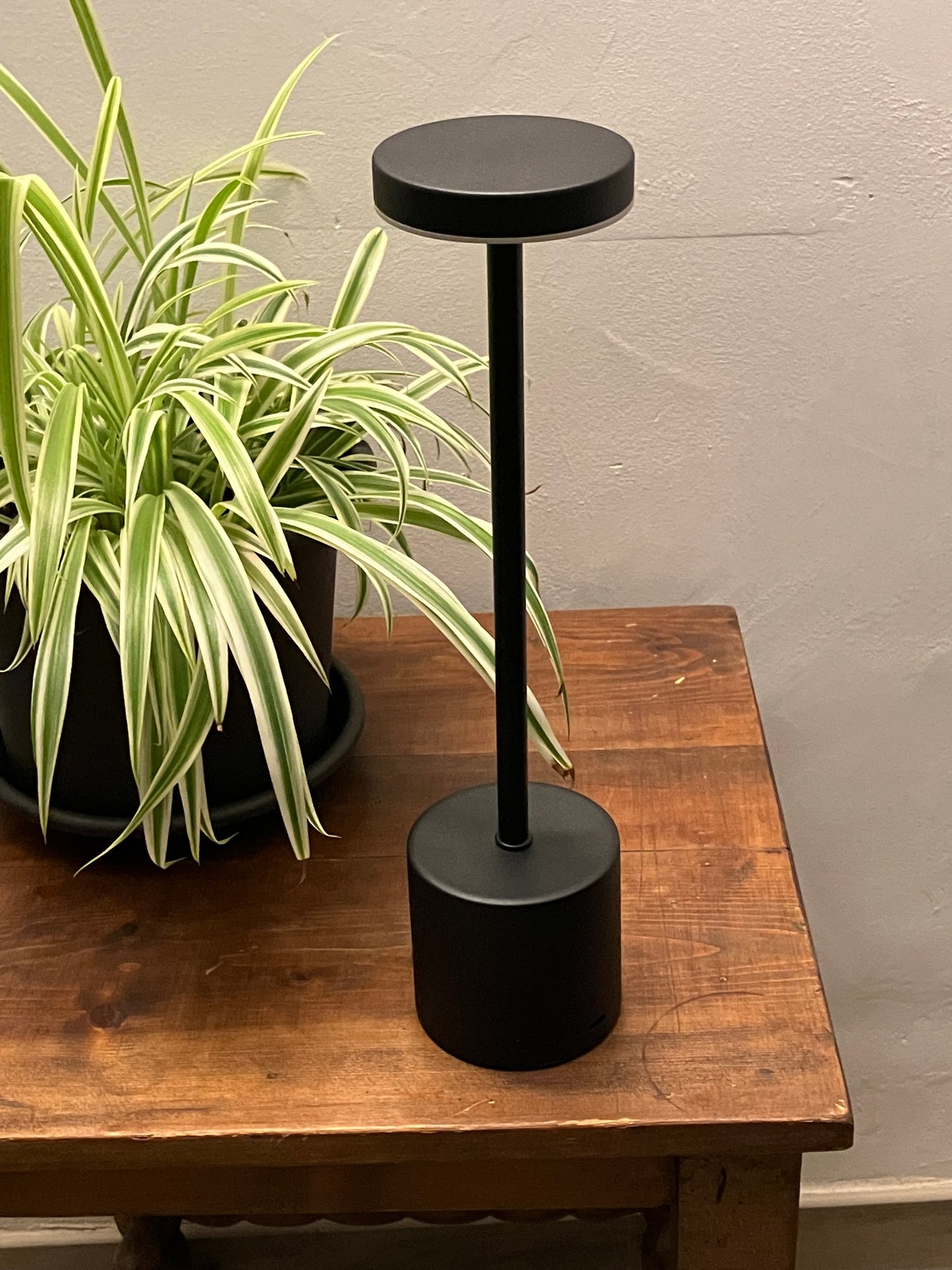 Lampe LED Tactile Rechargeable - 3 Modes d'Éclairage