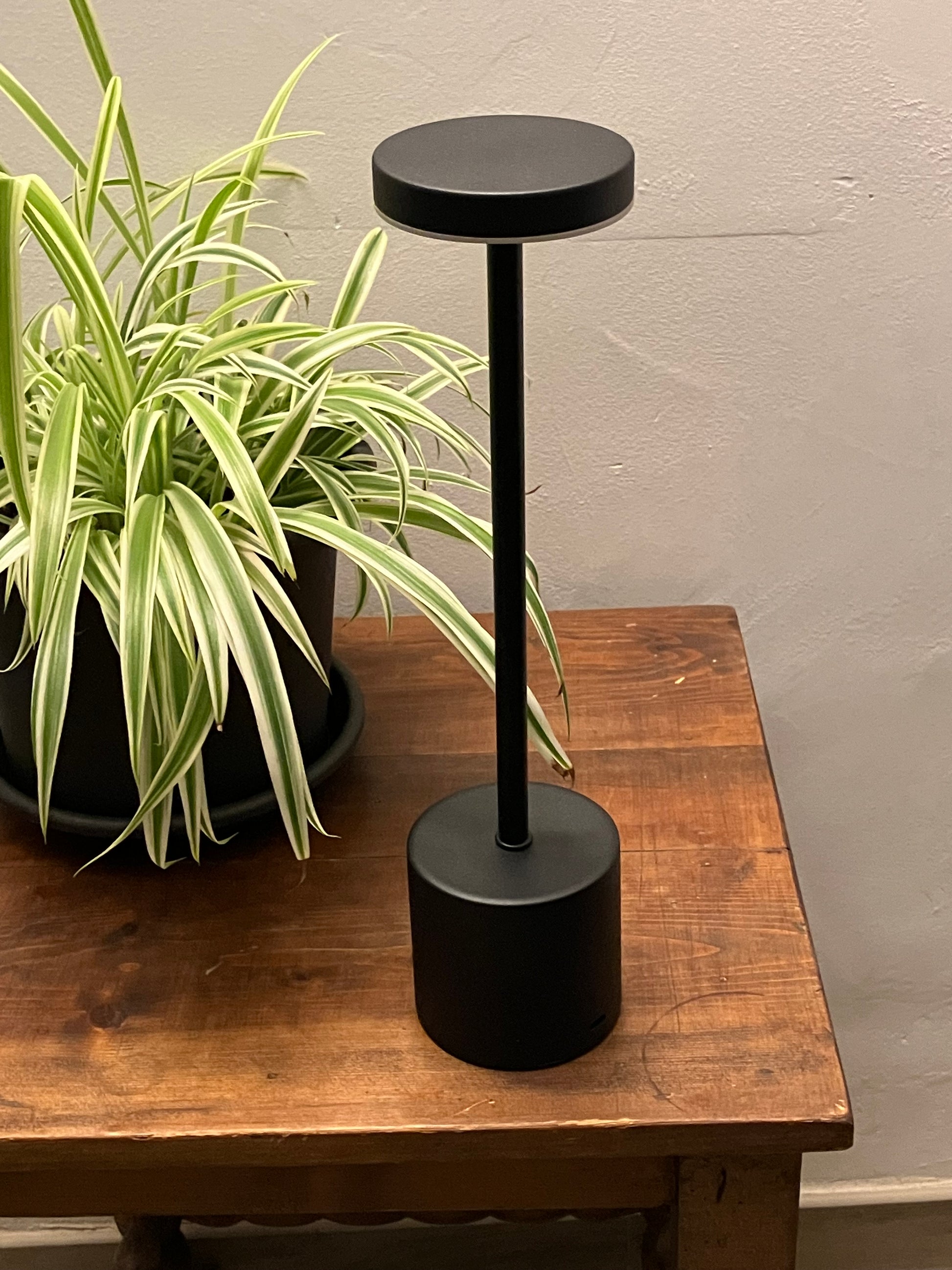 Lampe LED Tactile Rechargeable - 3 Modes d'Éclairage