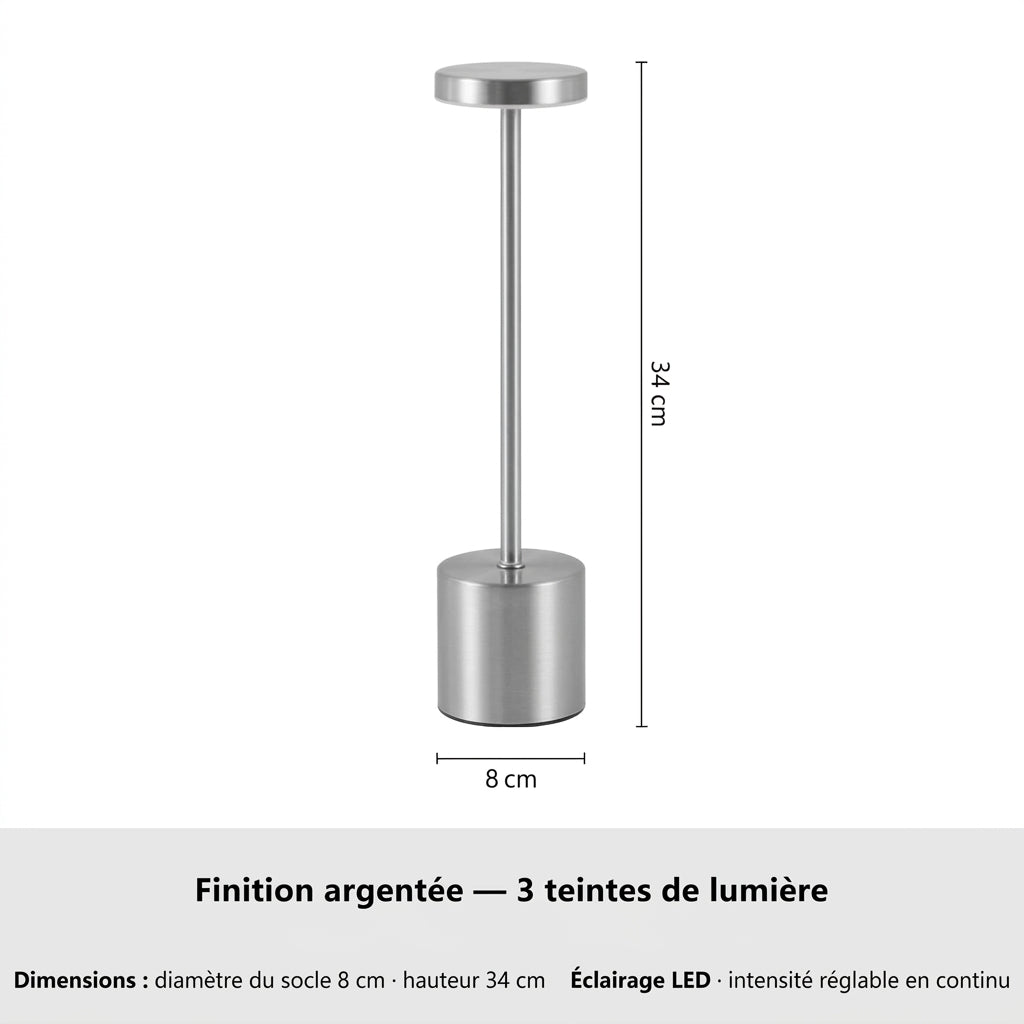 Lampe de table LED argentée à tête ronde, hauteur 34 cm et socle de 8 cm de diamètre.