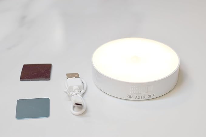 Veilleuse  LED à Détection de Mouvement - Éclairage Automatique pour vos déplacements sécurisés